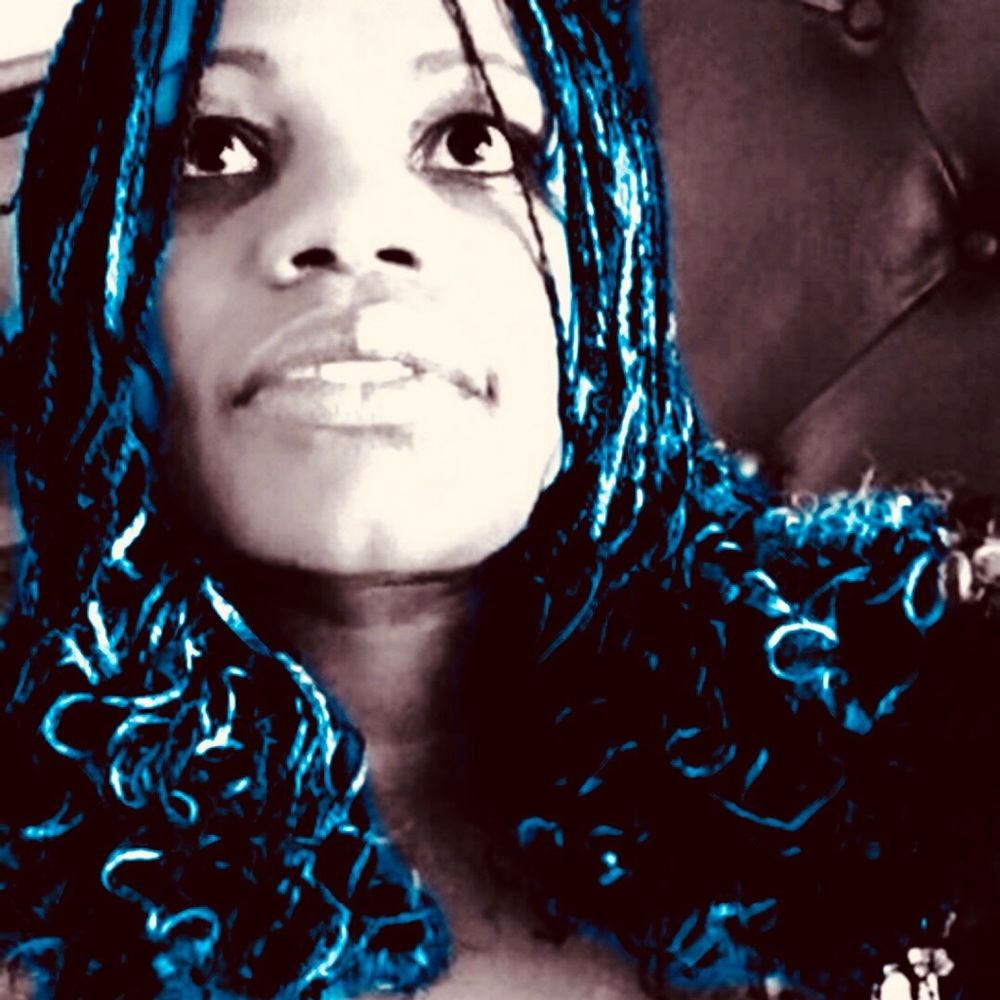 Meet your Posher, Agnes